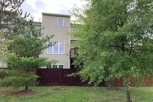 13457 Wood Lilly Ln, Centreville, VA 20120 - Photo 32