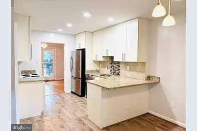 11741 North Shore Drive, Reston, VA 20190 - Photo 2