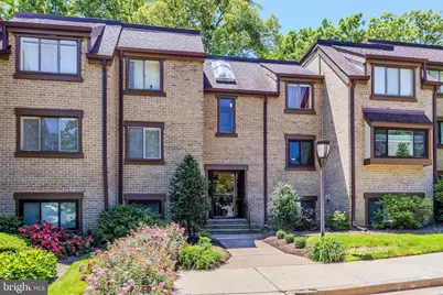 1643 Parkcrest Circle #7C/201, Reston, VA 20190 - Photo 1