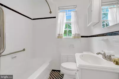 1413 Belle View Boulevard #B2, Alexandria, VA 22307 - Photo 24