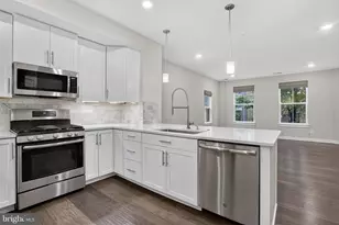 13246 Lake Woodland Way, Herndon, VA 20171 - Photo 14