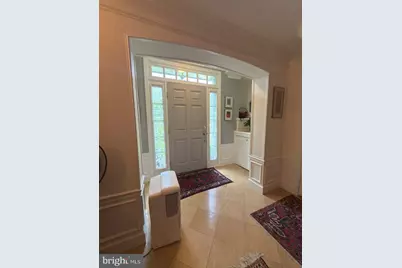 6801 Old Chesterbrook Road, McLean, VA 22101 - Photo 2