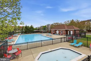 12941 Centre Park Cir, Herndon, VA 20171 - Photo 6