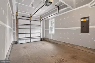 13246 Lake Woodland Way, Herndon, VA 20171 - Photo 38