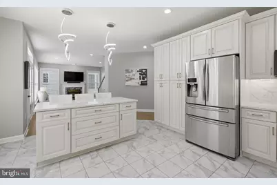 3945 Highland Oaks Drive, Fairfax, VA 22033 - Photo 14