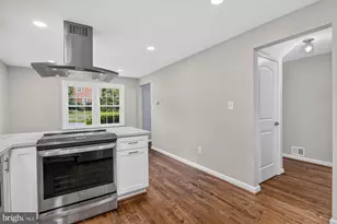 6536 Oakwood Dr, Falls Church, VA 22041 - Photo 12