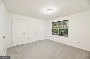 6866 Chasewood Cir, Centreville, VA 20121 - Photo 30