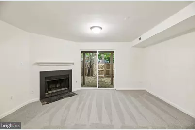 6866 Chasewood Circle, Centreville, VA 20121 - Photo 16