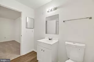 6866 Chasewood Cir, Centreville, VA 20121 - Photo 34
