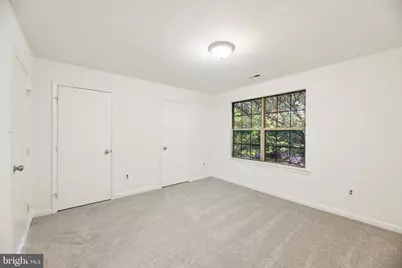 6866 Chasewood Circle, Centreville, VA 20121 - Photo 32