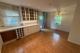 4360 Greenberry Ln, Annandale, VA 22003 - Photo 4