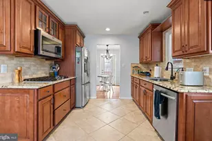 7005 Stone Mill Pl, Alexandria, VA 22306 - Photo 2