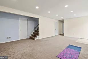 7005 Stone Mill Pl, Alexandria, VA 22306 - Photo 8