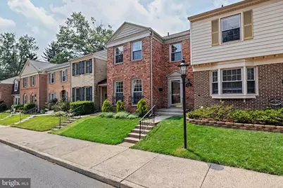 5426 Cabot Ridge Court, Fairfax, VA 22032 - Photo 2