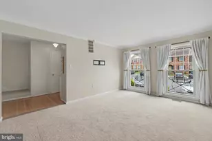 5426 Cabot Ridge Ct, Fairfax, VA 22032 - Photo 4