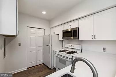 12915 Alton Square #114, Herndon, VA 20170 - Photo 14