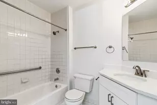 12915 Alton Square, Herndon, VA 20170 - Photo 24