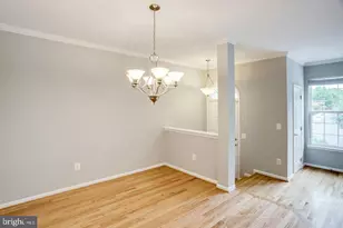 12476 Casbeer Dr, Fairfax, VA 22033 - Photo 8