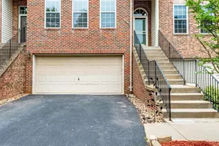 12476 Casbeer Dr, Fairfax, VA 22033 - Photo 2