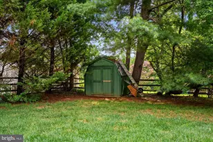10855 Weisiger Ln, Oakton, VA 22124 - Photo 88