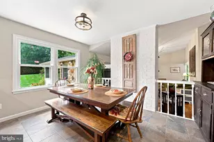 10855 Weisiger Ln, Oakton, VA 22124 - Photo 24