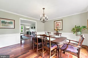 10855 Weisiger Ln, Oakton, VA 22124 - Photo 14