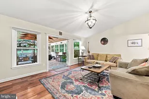 10855 Weisiger Ln, Oakton, VA 22124 - Photo 32