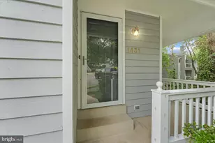 1431 Newport Springs Ct, Reston, VA 20194 - Photo 2