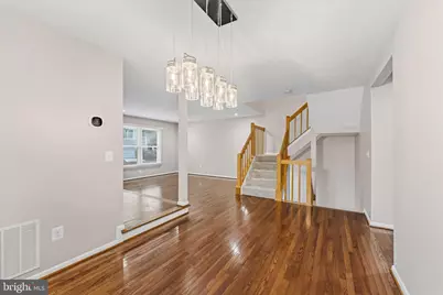 1431 Newport Springs Court, Reston, VA 20194 - Photo 6
