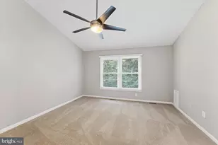 1431 Newport Springs Ct, Reston, VA 20194 - Photo 12