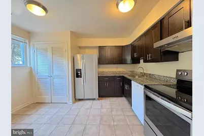 4675 Logsdon Drive, Annandale, VA 22003 - Photo 6