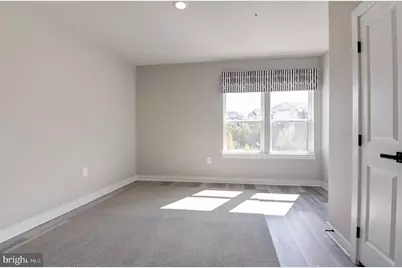 12875 Mosaic Park Way, Herndon, VA 20171 - Photo 22
