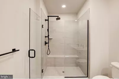 12875 Mosaic Park Way, Herndon, VA 20171 - Photo 20