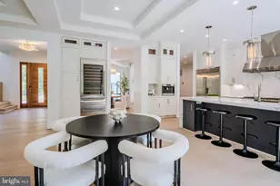 1434 Waggaman Cir, McLean, VA 22101 - Photo 18