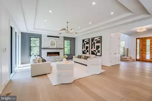 1434 Waggaman Cir, McLean, VA 22101 - Photo 8