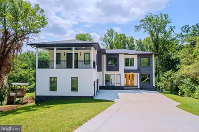1434 Waggaman Circle, McLean, VA 22101 - Photo 4