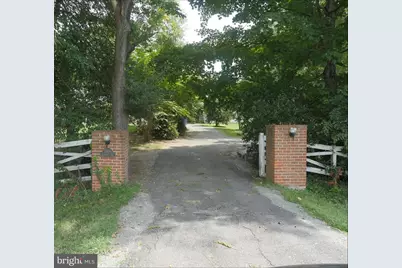 8971 Fort Hunt Road, Alexandria, VA 22308 - Photo 1