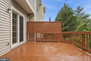 7035 Kings Manor Dr, Alexandria, VA 22315 - Photo 22