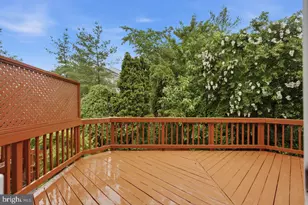 7035 Kings Manor Dr, Alexandria, VA 22315 - Photo 20