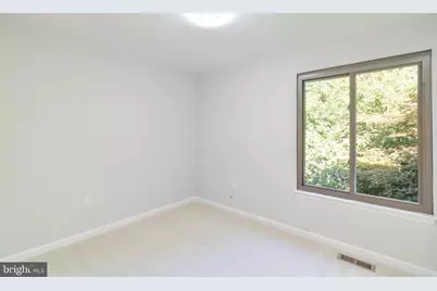 8748 Ridge Hollow Court, Springfield, VA 22152 - Photo 12