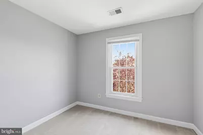 6323 Barcroft Mews Drive, Falls Church, VA 22041 - Photo 14