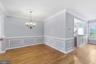 6323 Barcroft Mews Dr, Falls Church, VA 22041 - Photo 34
