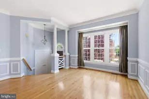 6323 Barcroft Mews Dr, Falls Church, VA 22041 - Photo 32
