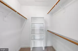 6323 Barcroft Mews Dr, Falls Church, VA 22041 - Photo 20