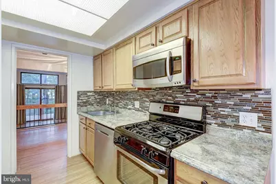 1502 Farsta Court, Reston, VA 20190 - Photo 6