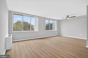 6641 Wakefield Dr, Alexandria, VA 22307 - Photo 2