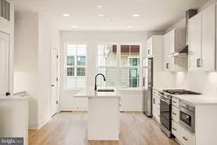 7381 Old Airfield Ln, Falls Church, VA 22042 - Photo 14