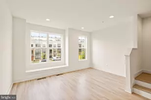 7381 Old Airfield Ln, Falls Church, VA 22042 - Photo 16