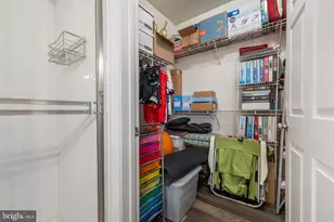 12909 Centre Park Cir, Herndon, VA 20171 - Photo 18