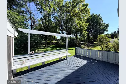 10802 Hunt Club Road, Reston, VA 20190 - Photo 16